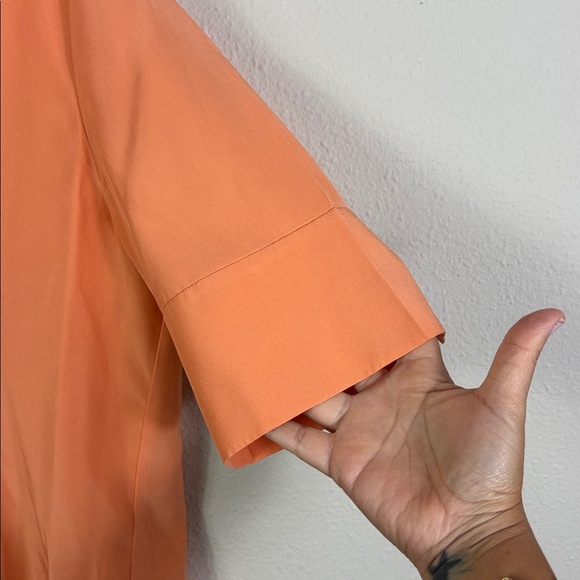 Lafayette Coral Orange Short Sleeve Button Down shirt size Medium - Picture 6 of 9